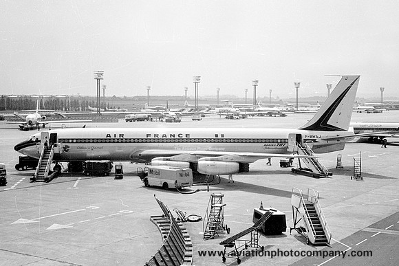 Air France Boeing 707-300 F-BHSJ at Paris Orly (1967)