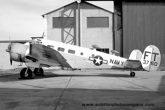 US Navy FASRON 200 Beech SNB-5 Expeditor 23760/FT (1959)
