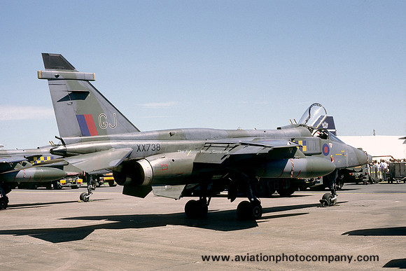RAF 54 Squadron SEPECAT Jaguar GR.1 XX738/GF (1987)