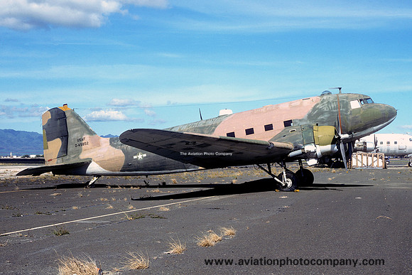USAF Douglas C-47B Skytrain 0-49852 (1976)