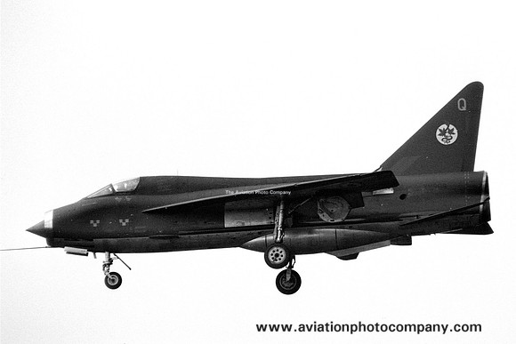 RAF 92 Squadron English Electric Lightning T.4 XM968/Q