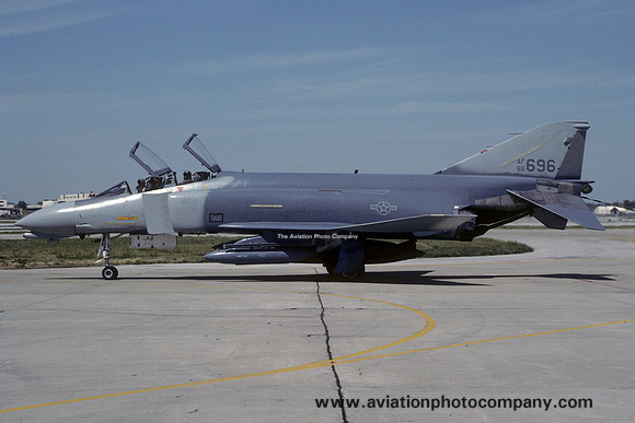 USAF Illinois ANG 170 TFS McDonnell F-4D Phantom 66-7696 (1988)