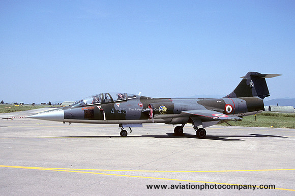 Italian Air Force 4 Stormo Lockheed TF-104G Starfighter MM54555/4-45 (1991)