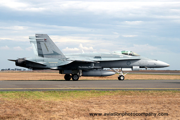 RAAF 77 Squadron McDonnell Douglas F/A-18A Hornet A21-7 at Avalon (2009)