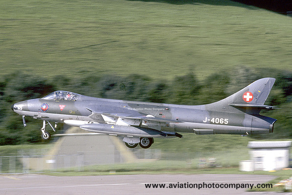 Swiss Air Force Hawker Hunter F.58 J-4065 (1989)