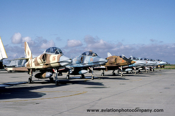 US Navy VA-127 Douglas A-4 lineup (1983)