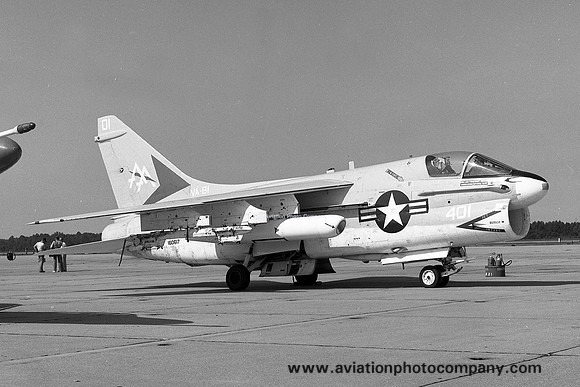 US Navy VA-81 LTV A-7E Corsair 160617/AA-401 (1980)