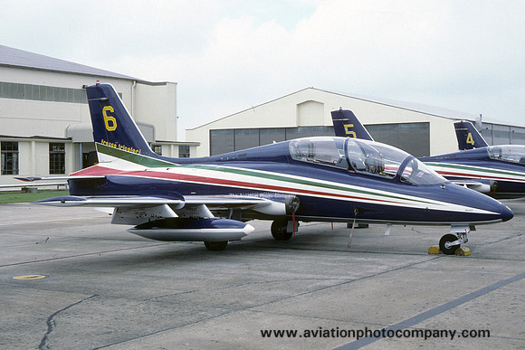 Italian Air Force Frecce Tricolori Aermacchi MB-339A MM54551/6 at IAT Fairford (1987)