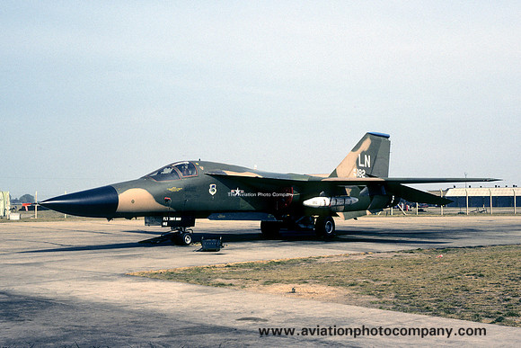 USAF 48 TFW 492 TFS General Dynamics F-111F Aardvark 74-0182/LN at RAF Lakenheath (1980)
