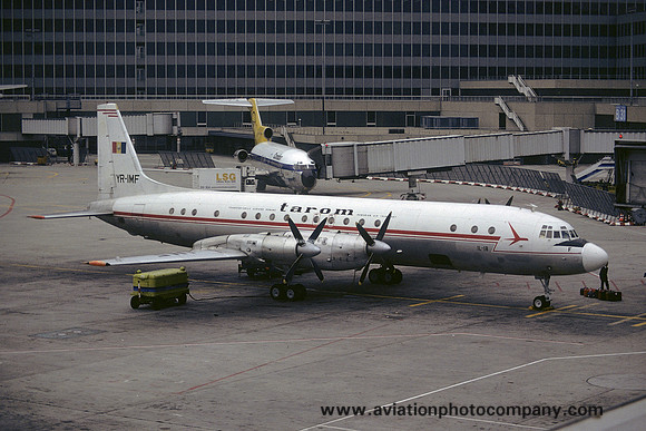 Tarom Ilyushin Il-18 YR-IMF (1977)