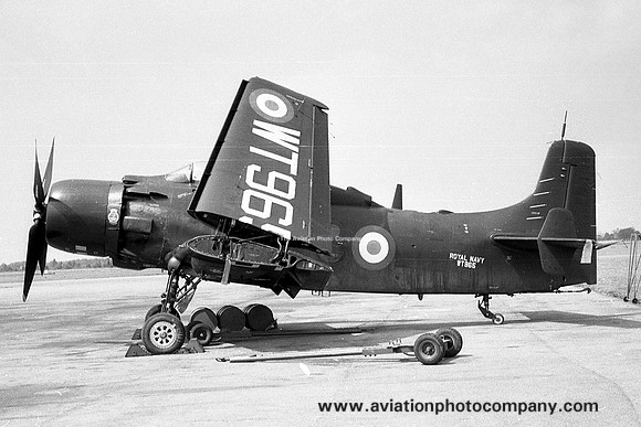 Royal Navy 849 Squadron Douglas Skyraider AEW.1 WT965 (1958)