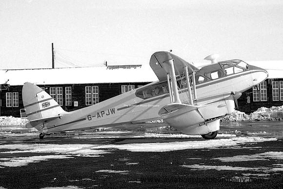 De Havilland Dragon Rapide G-APJW at Newcastle Woolsington