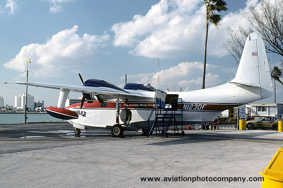 Chalks Grumman Mallard N123DF (1978)