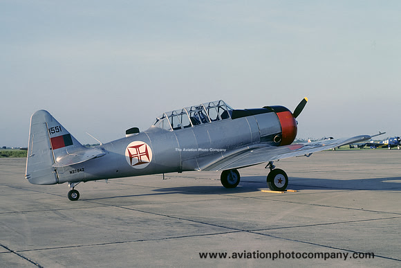 North American AT-6C Harvard IIA N37642 (1981)