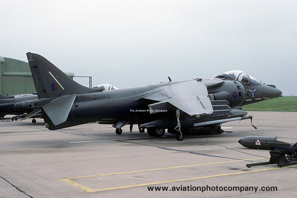 RAF SAOEU BAE Harrier GR.7 ZG860/T (1994)