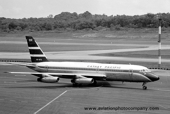 Cathay Pacific Convair 880 VR-HFS