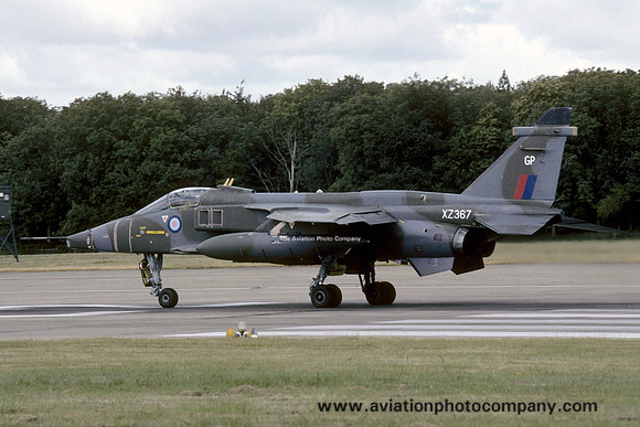 RAF 54 Squadron Sepecat Jaguar GR.1 XZ367/GP at RAF Coltishall (1993)