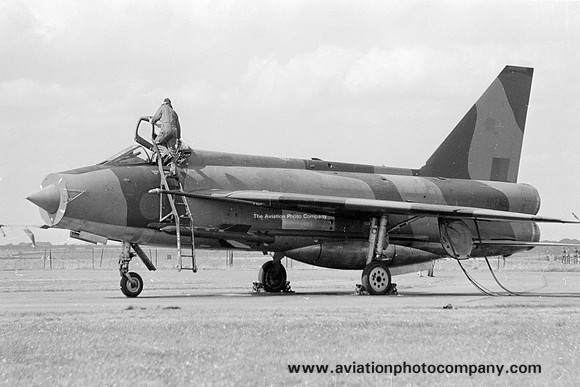 RAF English Electric Lightning F.3 XP749