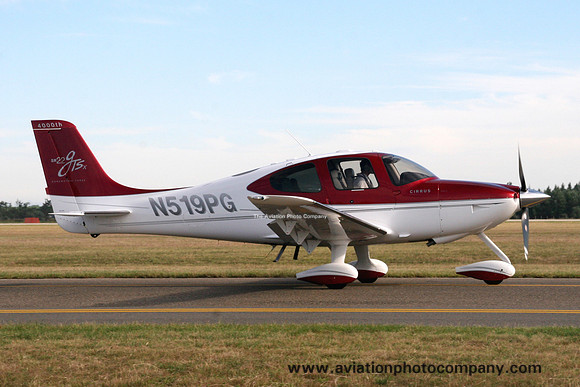 Cirrus SR-22 N519PG at Kecskemet (2008)
