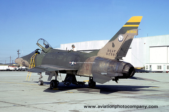 USAF Georgia ANG 128 TFS North American F-100D Super Sabre 56-2981 (1974)