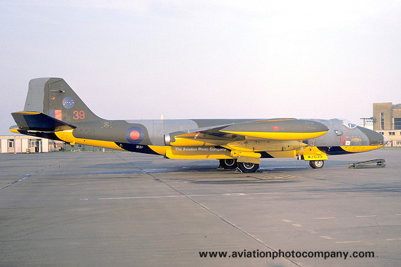 RAF 7 Squadron English Electric Canberra TT.18 WJ639 (1978)