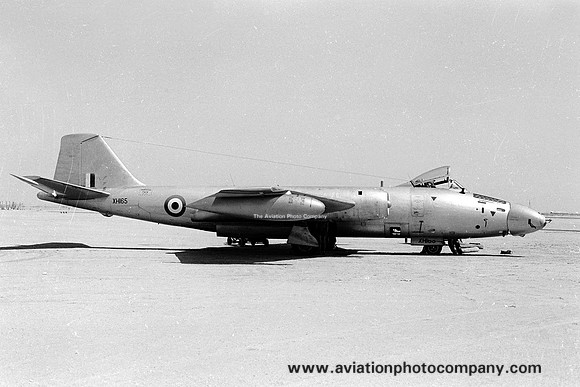 RAF English Electric Canberra PR.9 XH165 at Sharjah