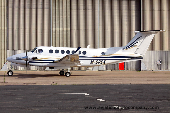 Specsavers Beech King Air 350 M-SPEX at East Midlands (2013)