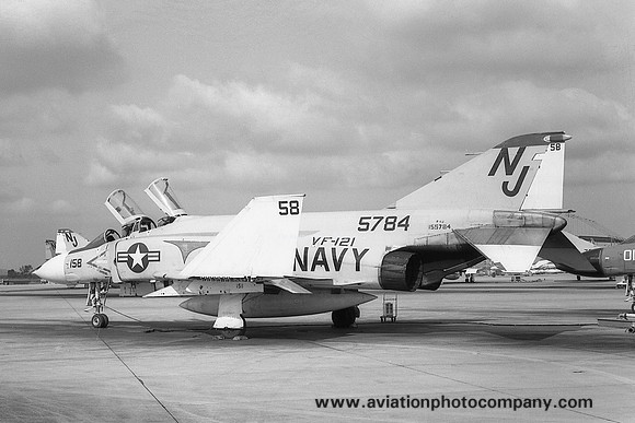 US Navy VF-121 McDonnell F-4J Phantom 155784/NJ-158 (1975)