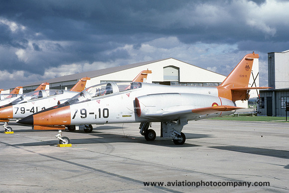 Spanish Air Force Ala 79 CASA C-101 Aviojet E.25-10/79-10 at IAT Fairford (1987)