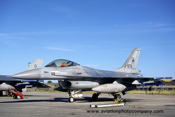 Dutch Air Force 306 Squadron GD F-16AM Fighting Falcon J-878 (2002)