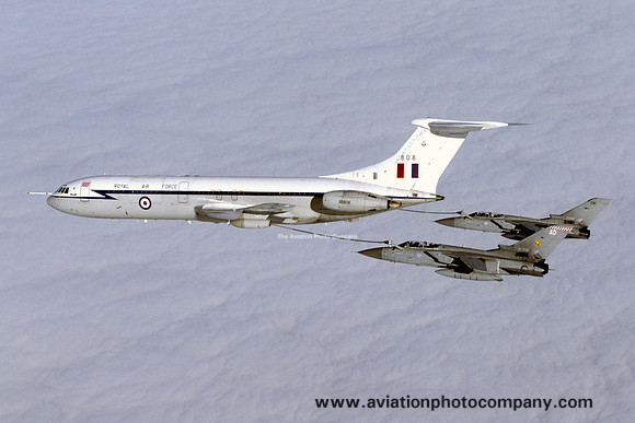 RAF 10 Squadron Vickers VC-10 C.1K ZR808 (1997)