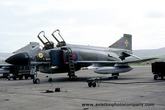 RAF 111 Squadron McDonnell F-4K Phantom FG.1 XV592/L (1981)