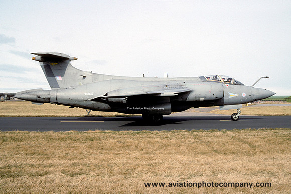 RAF 208 Squadron Blackburn Buccaneer S.2 XX895 (1994)