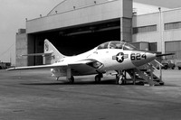 US Navy VA-126 Grumman TF-9J Cougar 147376/NJ-624 (1964)