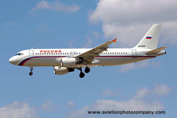 Rossiya Airlines Airbus A320-212 EI-DZR (2008)