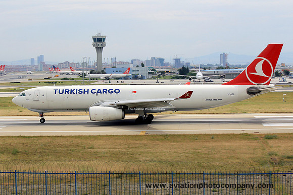 Turkish Airlines Cargo Airbus A330-200F TC-JDO at Istanbul Attaturk (2014)