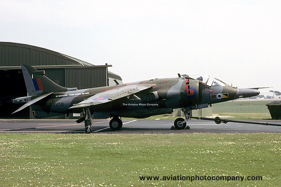 RAF SAH/233 OCU HS Harrier GR.3 XV741/I (1995)