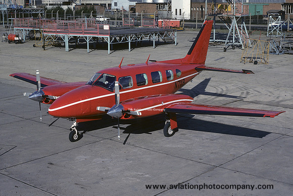 Piper PA-31-310 Navajo N7XB (1979)