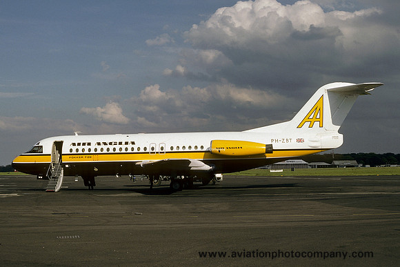 Air Anglia Fokker F-28-4000 Ph-ZBT at Newcastle (1979)