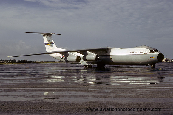 USAF 437 MAW Lockheed C-141B Starlifter 66-0196 (1980)