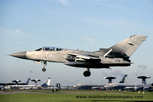 RAF 25 Squadron Panavia Tornado F.3 ZE962/FJ at RAF Waddington (2000)