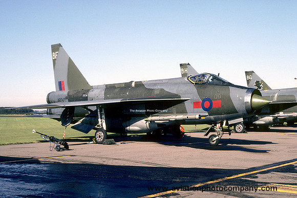 RAF 5 Squadron English Electric Lightning F.6 XR747/BF (1982)