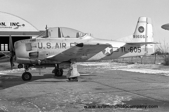 USAF ATC North American T-28A Trojan 49-1605