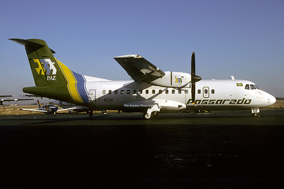 Passaredo ATR-42-300 F-WQIK (1998)