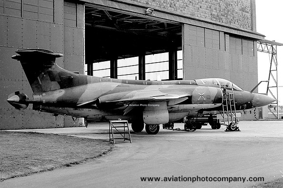 RAF 237 OCU Blackburn Buccaneer S.2A XV163 (1978)