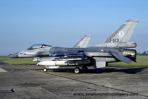 Dutch Air Force 323 Squadron GD F-16AM Fighting Falcon J-513 (2001)