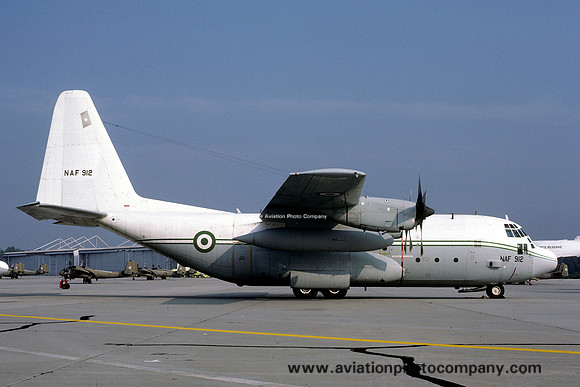 Nigerian Air Force Lockheed C-130H Hercules NAF-912 (1982)