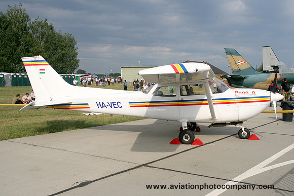 Pannon Air Service Reims/Cessna FR172J Rocket HA-VEC at Kecskemet (2008)