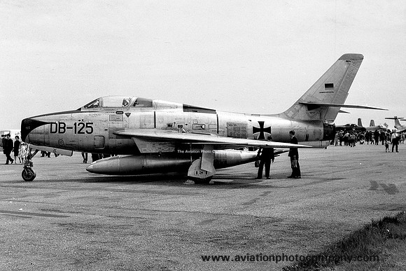 West German Air Force JBG32 Republic F-84F DB+125 (1959)