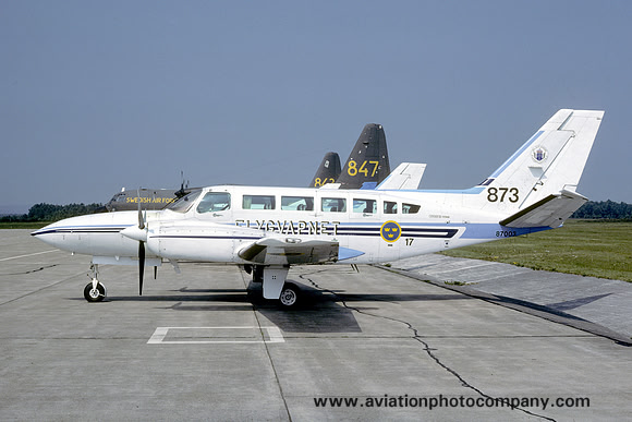 Swedish Air Force F17 Cessna 404 87003/873 (1986)